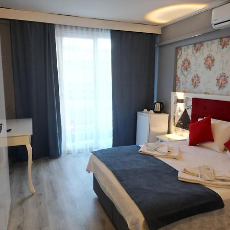 Akman City Hotel Кушадасъ Екстериор снимка