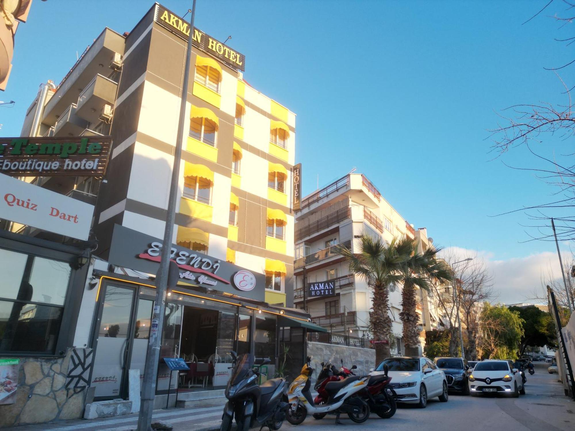 Akman City Hotel Кушадасъ Екстериор снимка